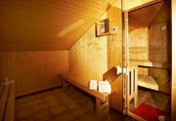 Hostel Walser Зас-Фе Экстерьер фото